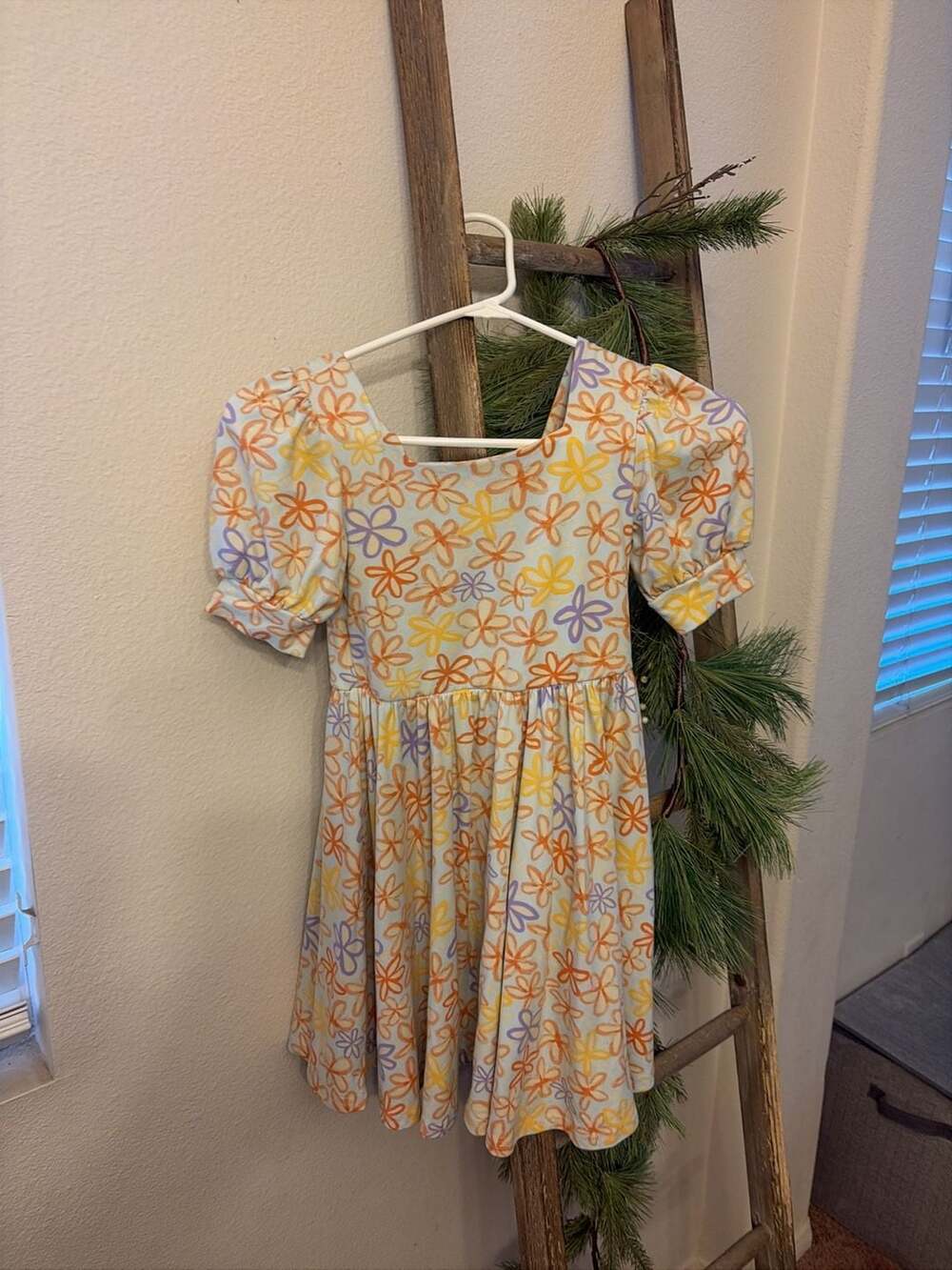 DotDotSmile Limited Edition Tulip Dress in Pastel Retro Floral Size 7